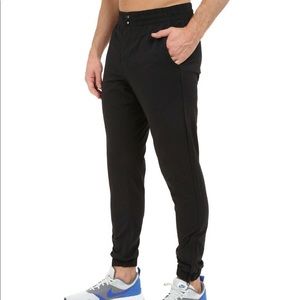 Nike Woven Tech Jogger Pants